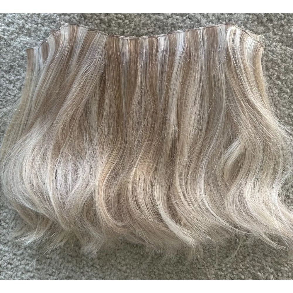 8 WEFTS HUMAN HAIR HAND TIED EXTENSIONS 11” MIXED BLONDE COLOR